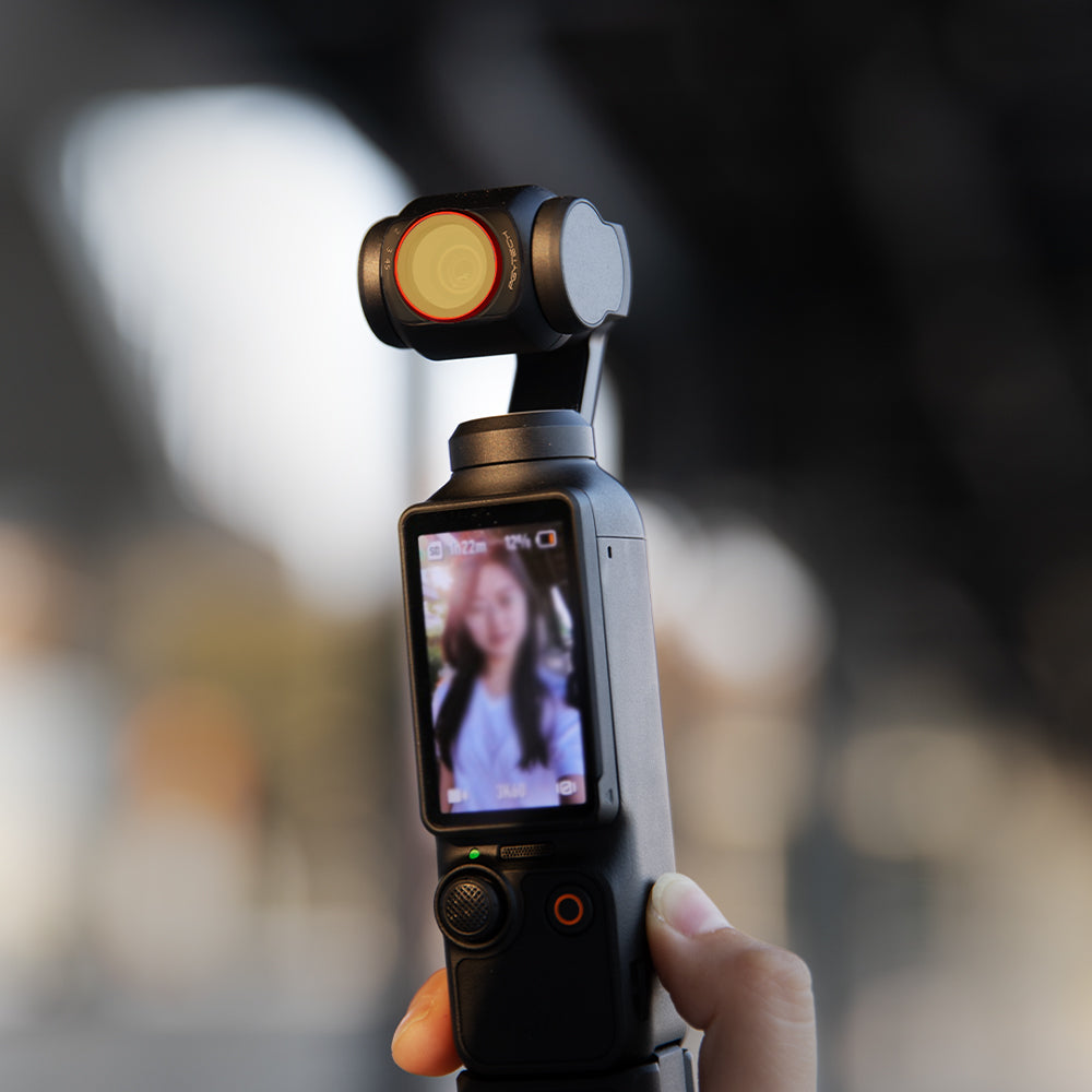 Filtre PGYTECH monté sur DJI Osmo Pocket 3