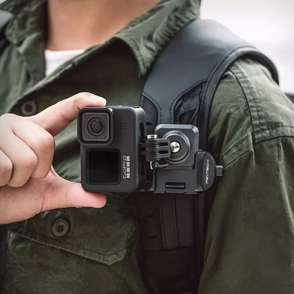 Plaque SnapLock PGYTECH avec action cam